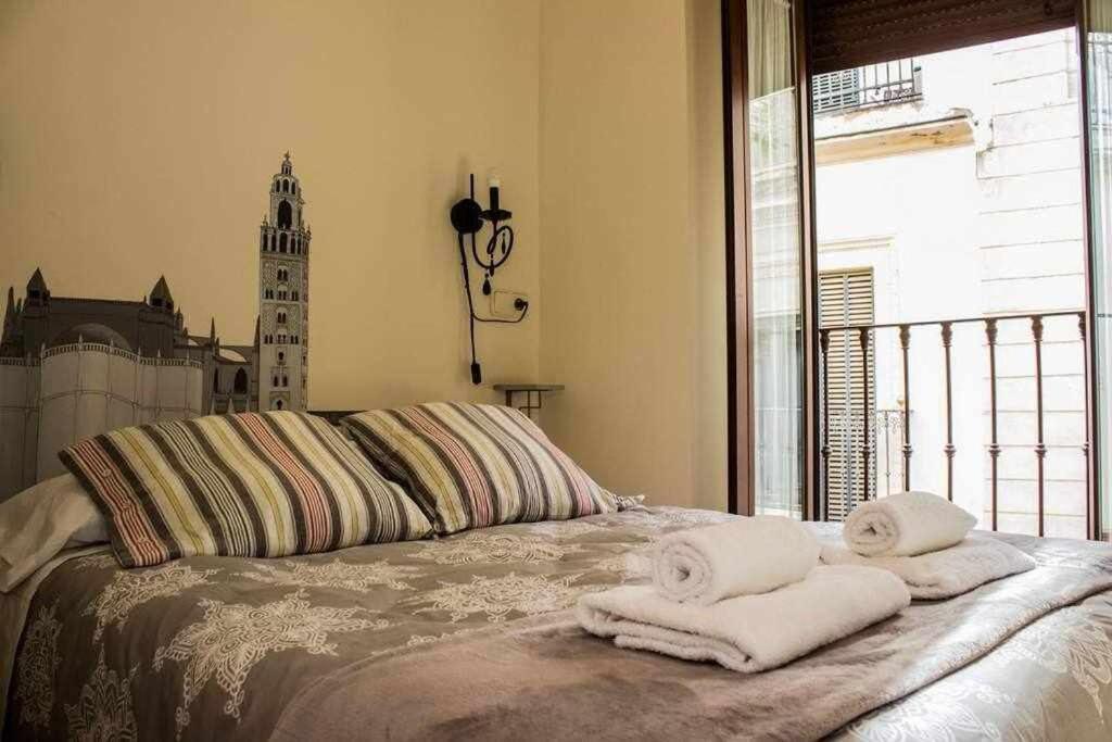 Villa Casa con piscina junto a Catedral Sevilla Exterior foto